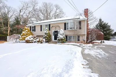 12 Park Dr 1