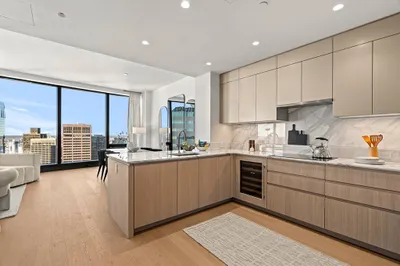 682 Atlantic Ave #44G