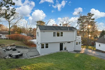 10 Hillside Rd 1
