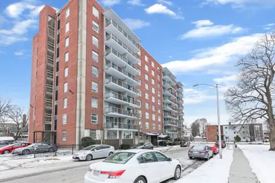 80 Salisbury St #803 1