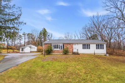 5 Hillcrest Road 1