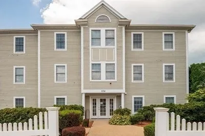 234 Water St #204 1