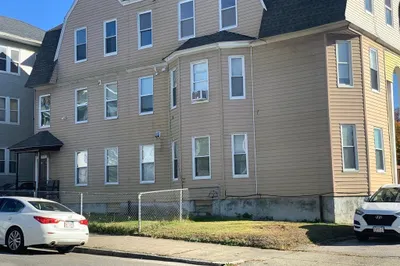 159 Cambridge St #3 1