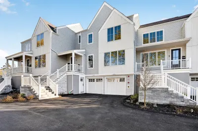 17 Jewett Place #2 1