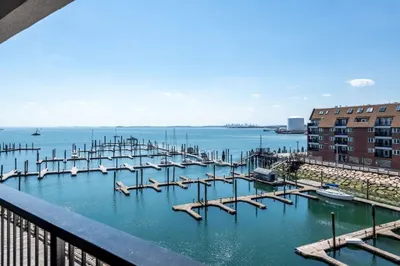 150 Lynnway #403