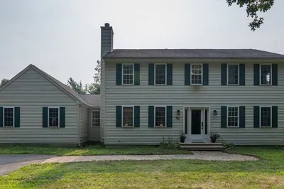 958 E. Pleasant Street 1
