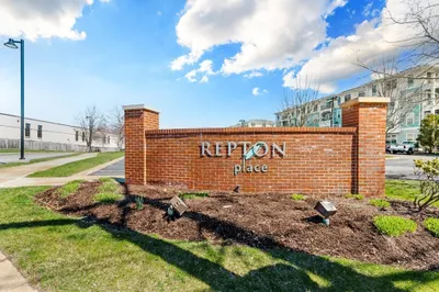 4 Repton Cir #4105 1