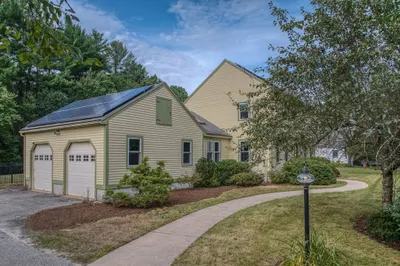 5 Warwick Drive 1