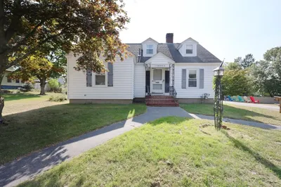 11 Tewksbury St