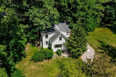 172 Tiffany Rd 1