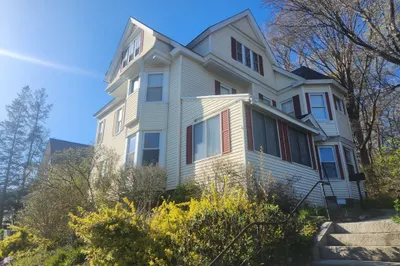 15 Arlington Street #1 1