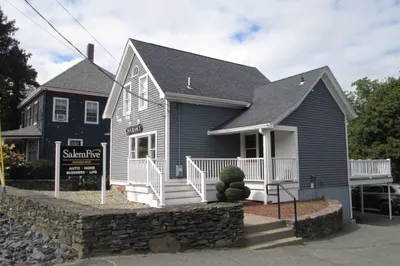 5 Main St