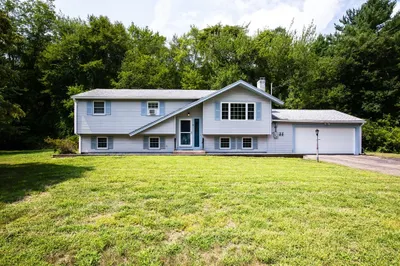 40 Fairwood Drive