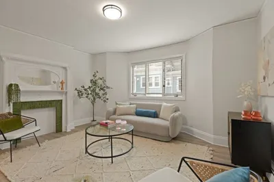 3 Regent Circle #2 1