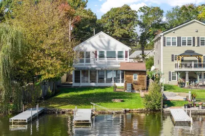 24 Wheelock Ave 1