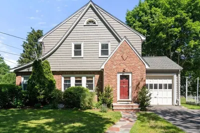 11 Hallron Rd #11 1