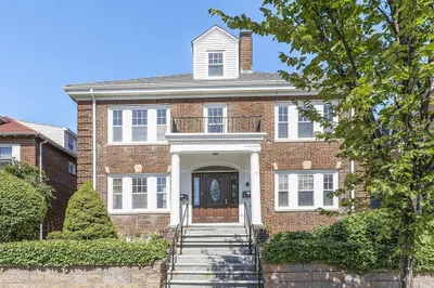 41 Concord Ave 1