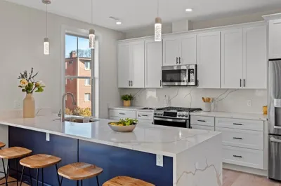 52 West Emerson St #6 1