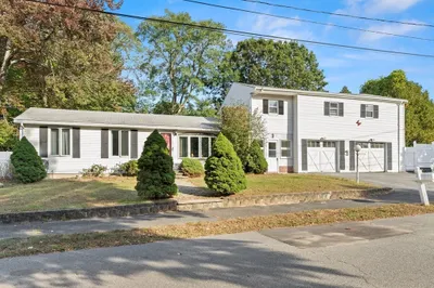 3 Anderson St