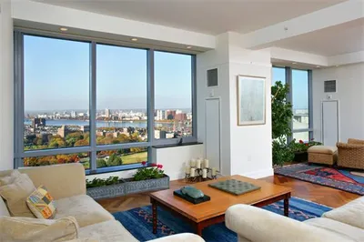1 Avery St #28B