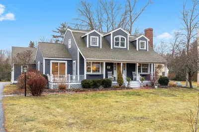 35 Pleasant Valley Road 1