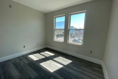 1 Spring St #3