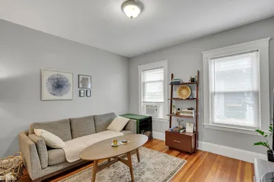 6 Mortimer Pl