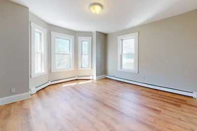 36 Mozart St #3