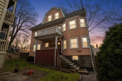 78-r Mount Vernon Street