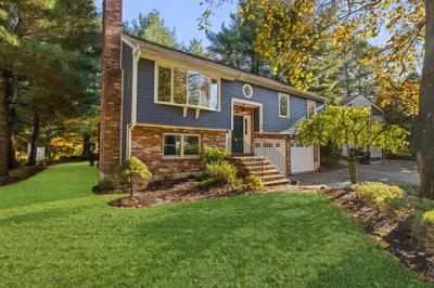 86 Salem End Rd