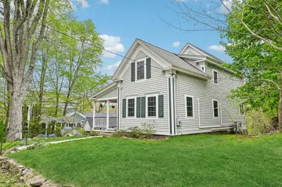190 Southville Rd 1
