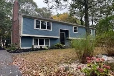 26 Spencer Dr 1