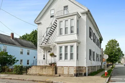 187 North St