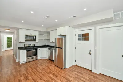 225 Washington Street 1