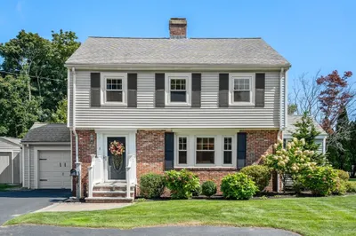 1 Frederick Dr 1