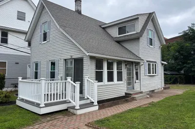 31 Woodward St 1