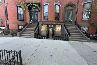 678 Tremont #B