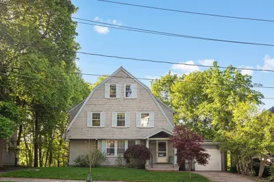 105 Grant Ave 1