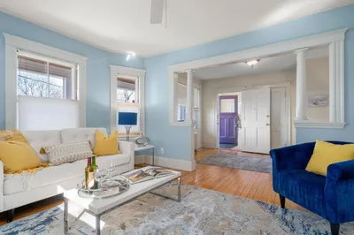 48 Florence Ave #1