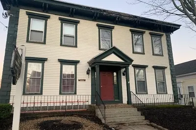 50 Main St