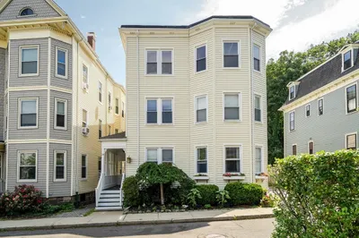 23 Hurd Rd #3
