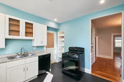 17 Mount Ida Rd #1 1