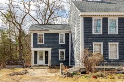 27 Bulkeley Rd #-