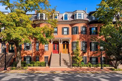 123 West Newton St #2 1