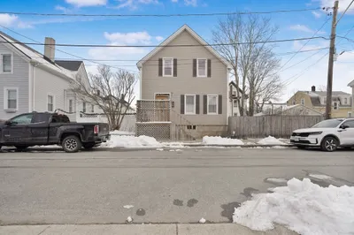 14 Spruce St