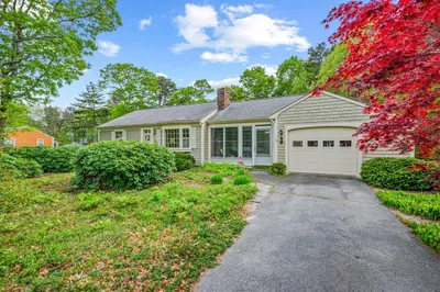 59 Beverly Rd