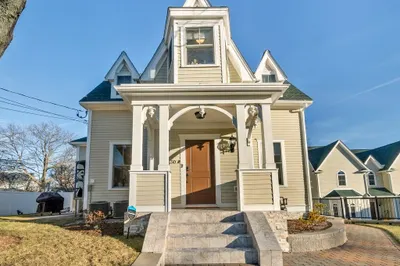50 Rowe Street #1 1