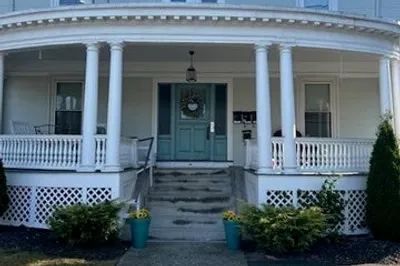 48 Warren Ave #5
