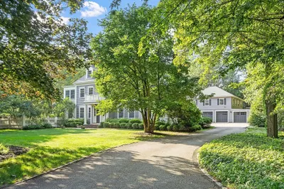 602 Main St 1