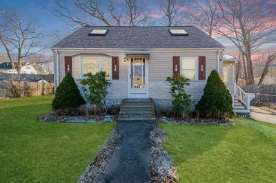 37 Delia Walker Avenue 1